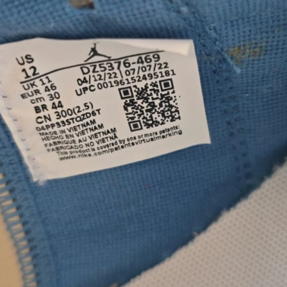 Nike Air Jordan 1 Low Vintage UNC Grey Carolina NIB 12 - Picture 4 of 5